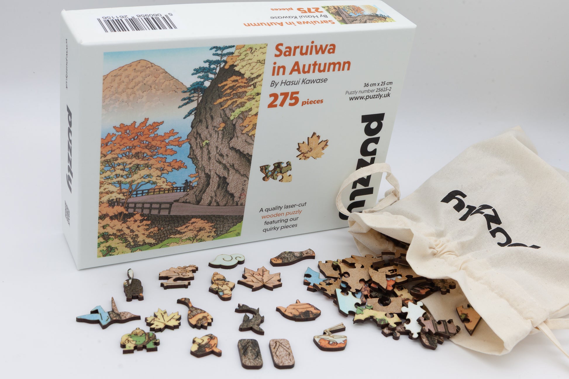 Saruiwa in Autumn Jigsaw Puzzle is a lovely puzzle featuring the artwork from Hasui Kawase.  It has wonderful Japanese themed pieces as well as irregular shaped jigsaw pieces. Made in Britain.