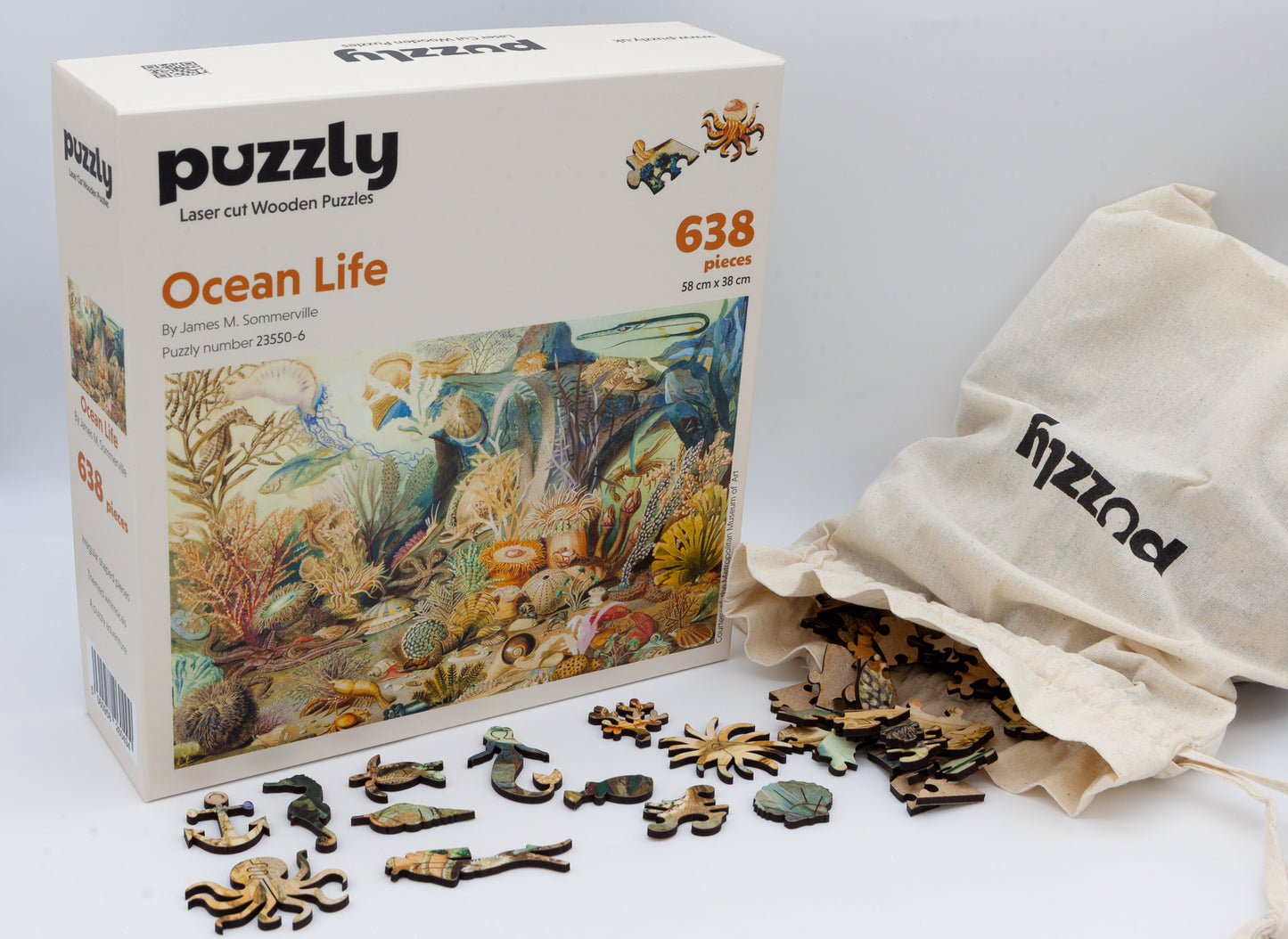 Ocean Life wooden jigsaw puzzle.  638 pieces.  Full of sea creature themed jigsaw pieces.  Crafted in Britain by the Puzzly Company.